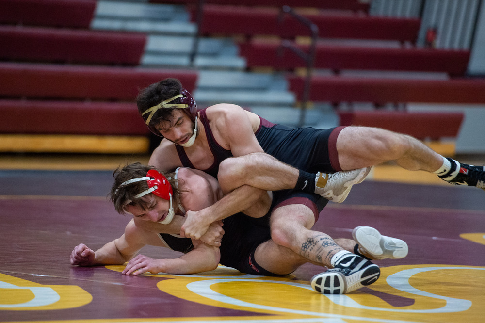 Northern wrestling Maroon-Gold Dual set for tonight, Northern cross ...