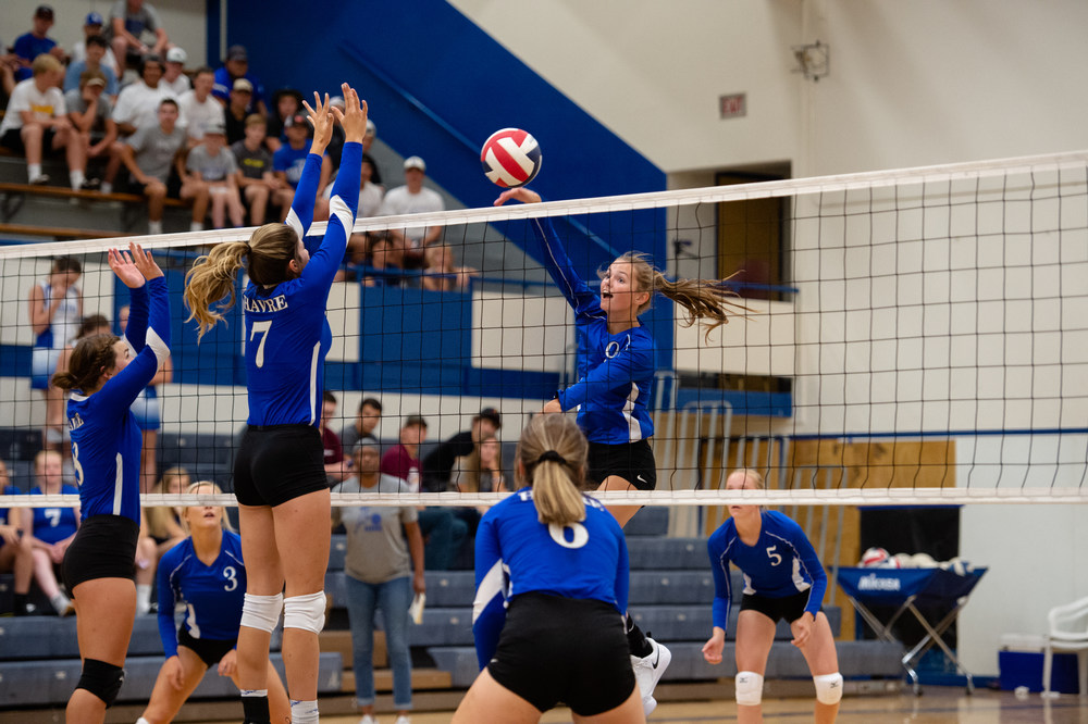 Powerful Pony volleyball team is ready to spike - Havre Daily News