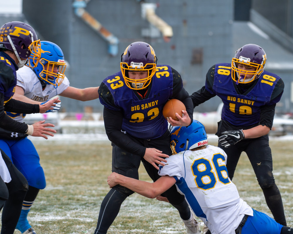 Wibaux Longhorns back playing 8-Man football